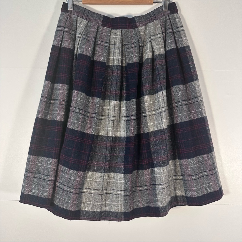 VTG Plaid A-Line Wrap Skirt - Navy, Red, and Gray - Picture 7 of 8